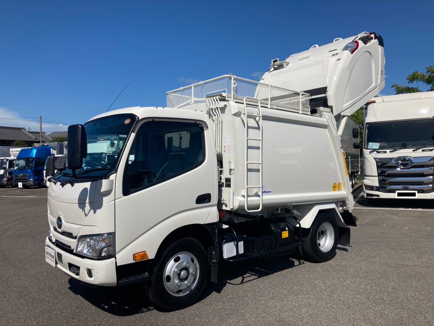 日野の未使用ショートパッカー車です。|日野 デュトロ 2KG-XZU605X(2WD)の写真1