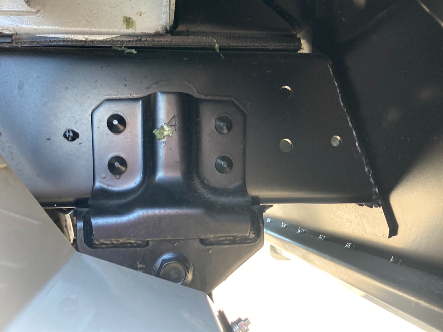 シャーシの状態です。|日野 デュトロ 2KG-XZU605X(2WD)の写真7