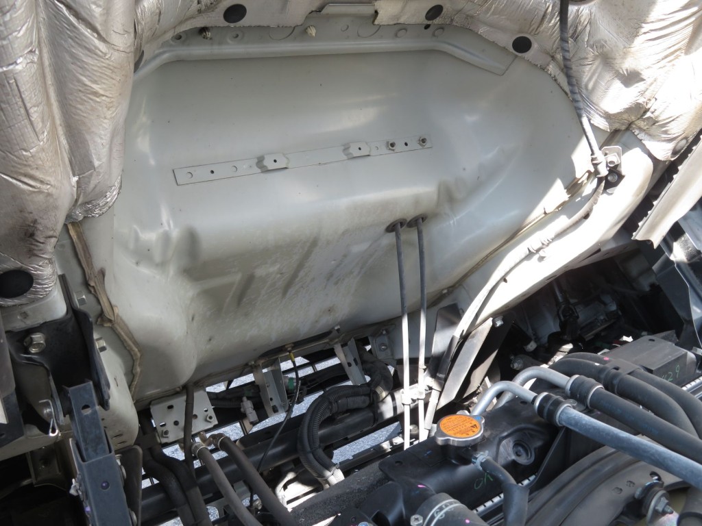 キャブ下面の状態です。|いすゞ フォワード 2RG-FRR90T2(2WD)の写真36