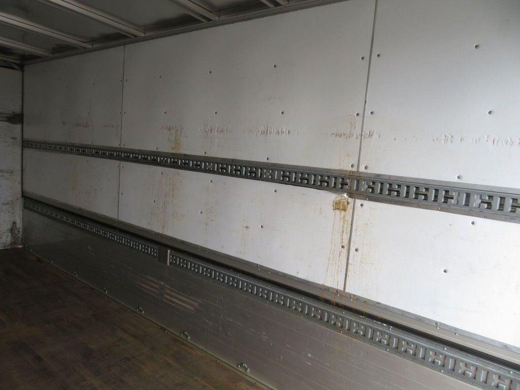 庫内側面の状態です。|日野 レンジャー TPG-FD7JLAG(2WD)の写真42