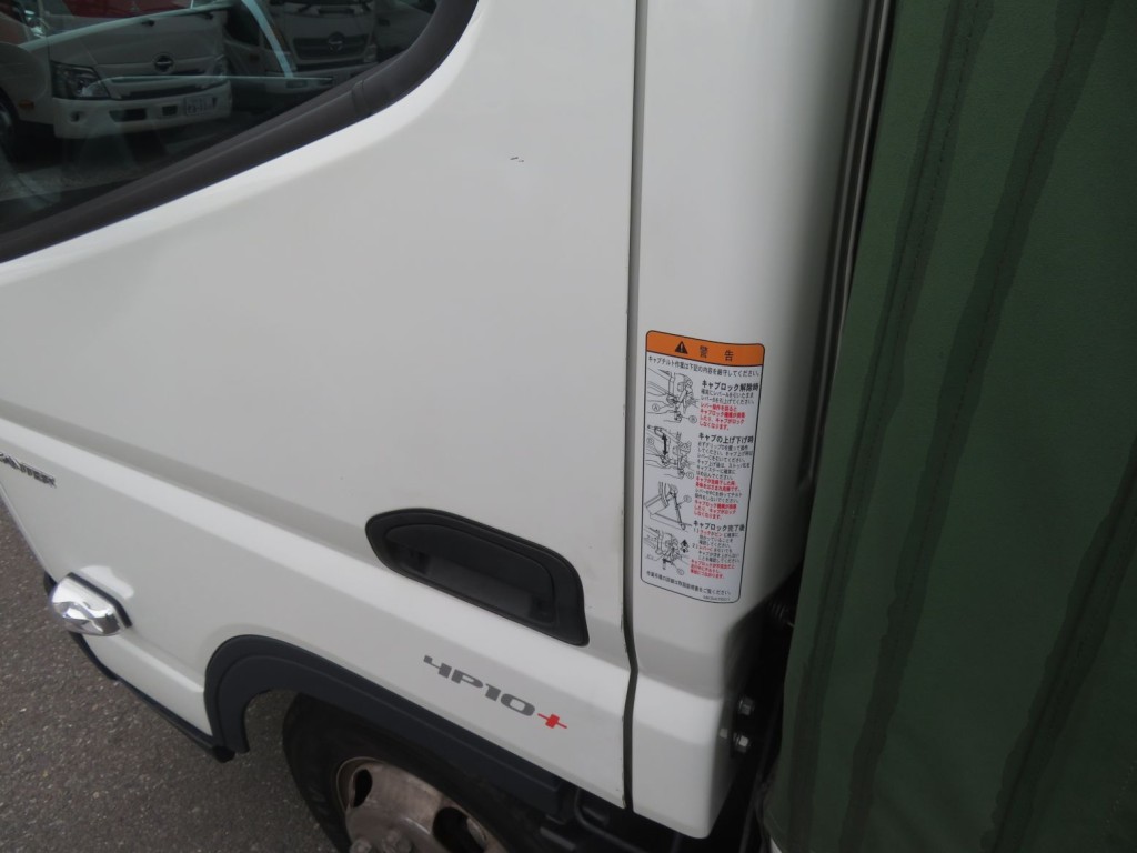 三菱 キャンター 2RG-FBA20(2WD)の写真25