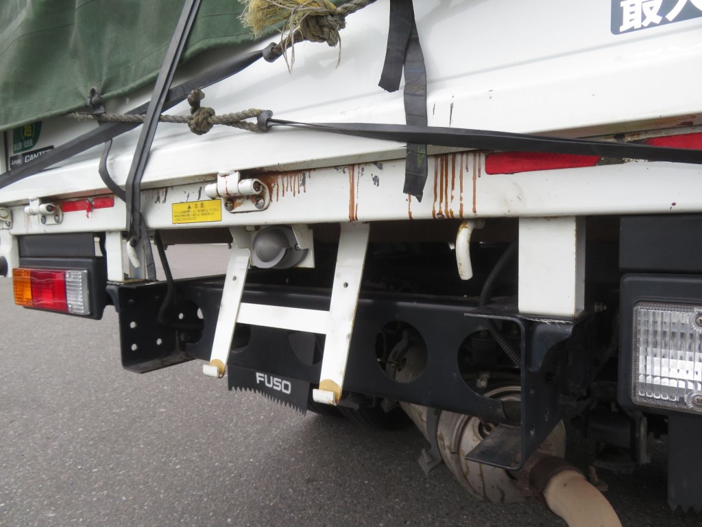 三菱 キャンター 2RG-FBA20(2WD)の写真36