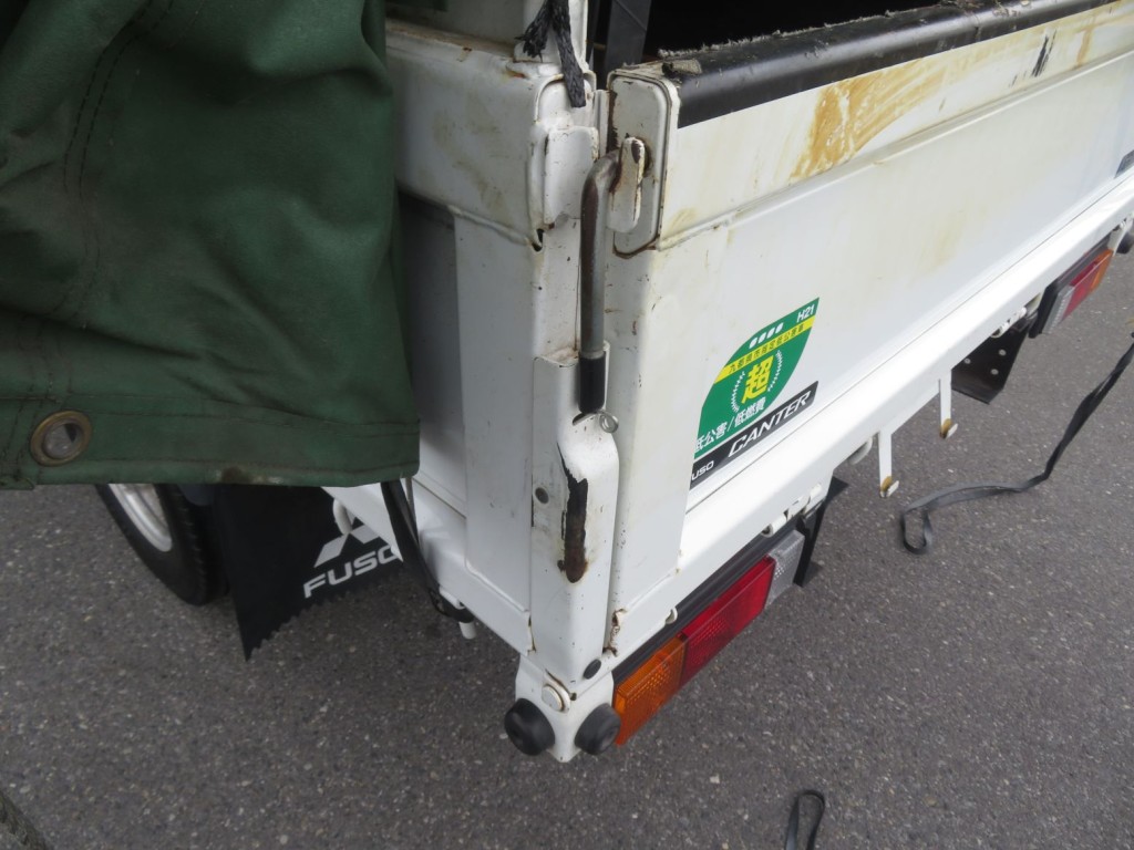 三菱 キャンター 2RG-FBA20(2WD)の写真37