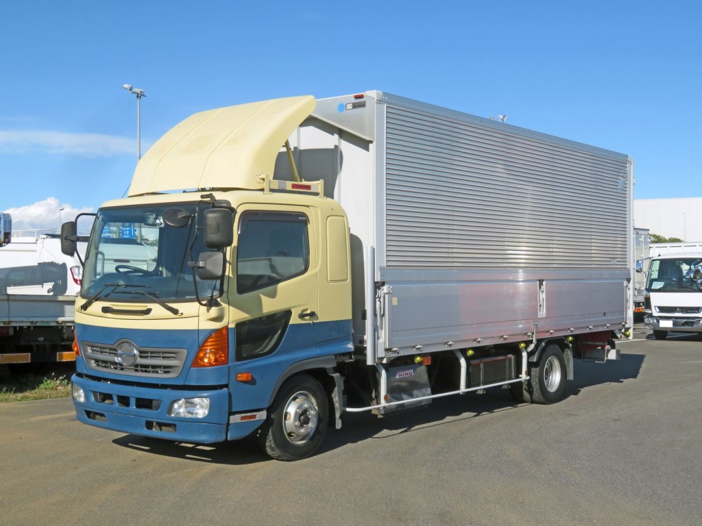 日野 レンジャー TKG-FD9JLAA(2WD)の写真1