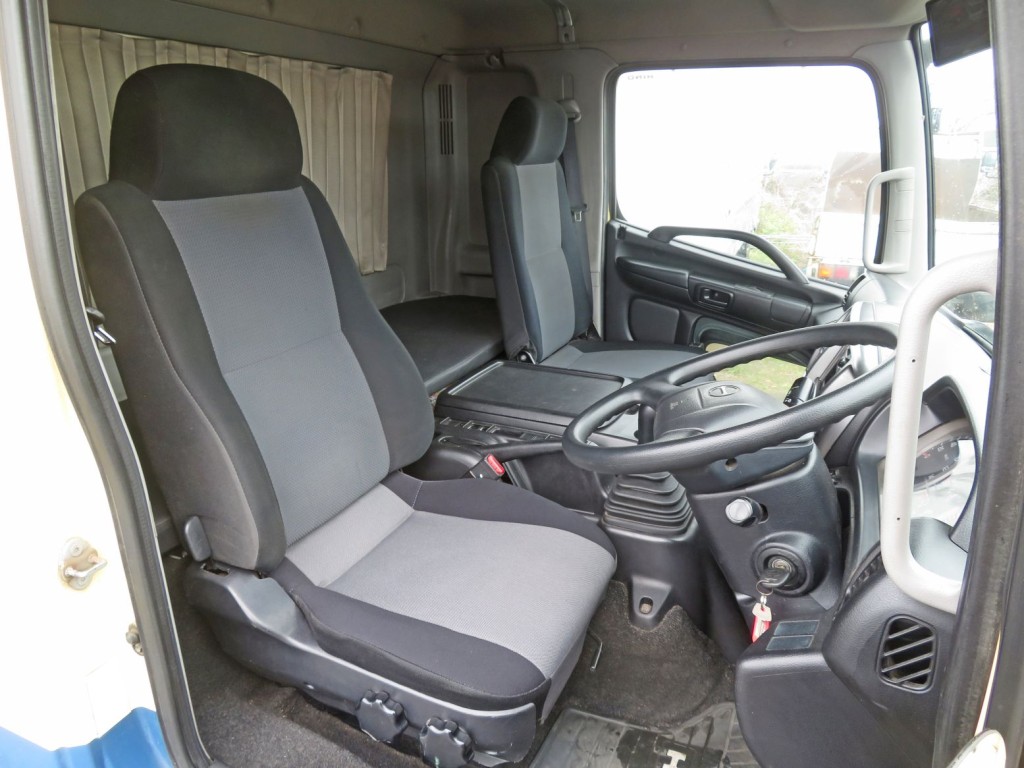 日野 レンジャー TKG-FD9JLAA(2WD)の写真6