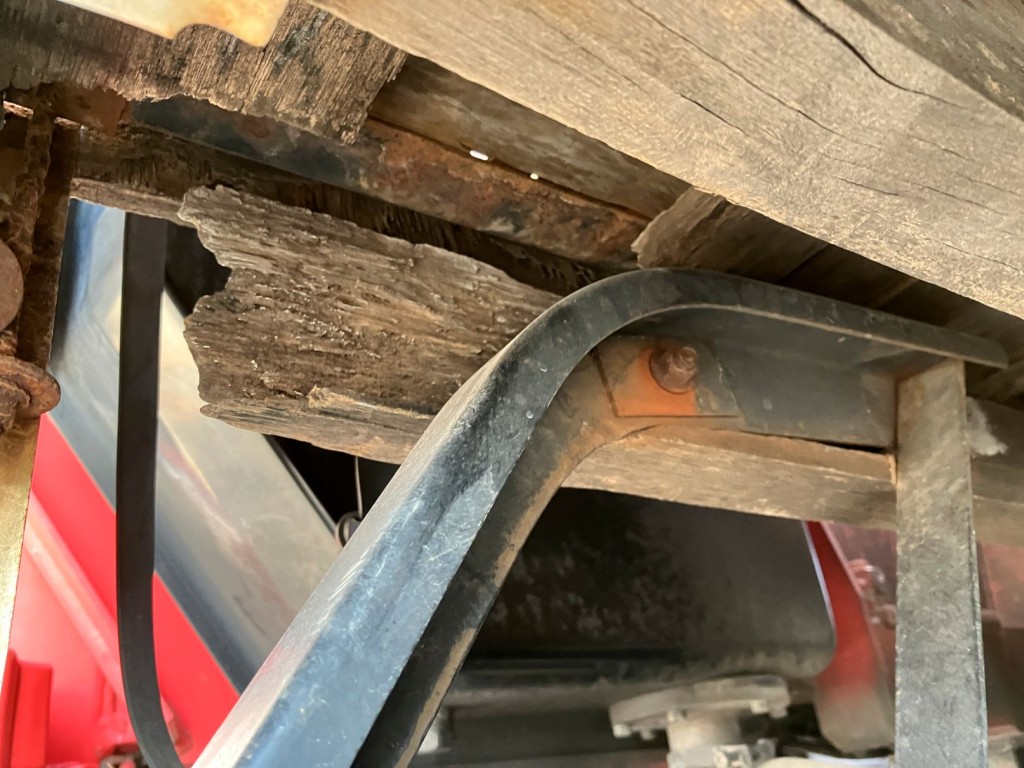 日野 レンジャー LKG-FE7JGAAの写真9