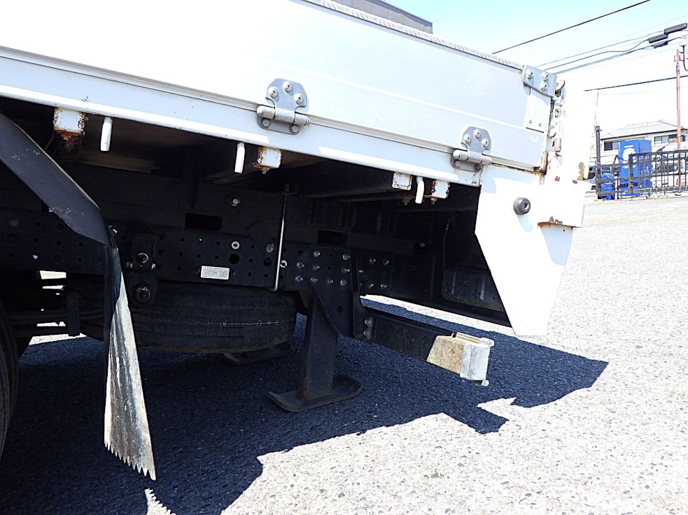 脚付きです。|三菱 キャンター TKG-FEA50の写真11