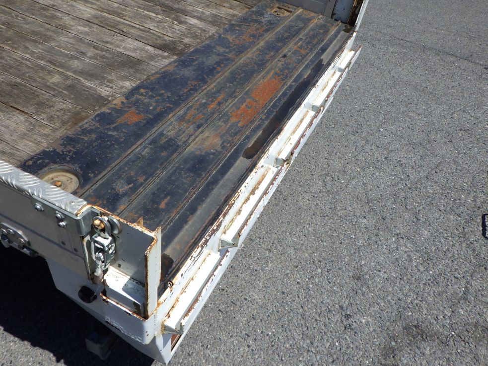 歩み掛け付きです。|三菱 キャンター TKG-FEA50の写真12