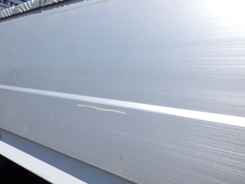 運転席側アオリにキズがあります。|三菱 キャンター TKG-FEA50の写真37