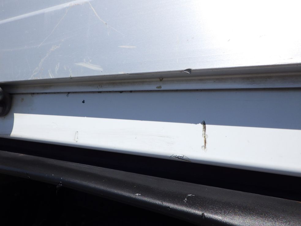 運転席側サイドレールにキズがあります。|三菱 キャンター TKG-FEA50の写真39