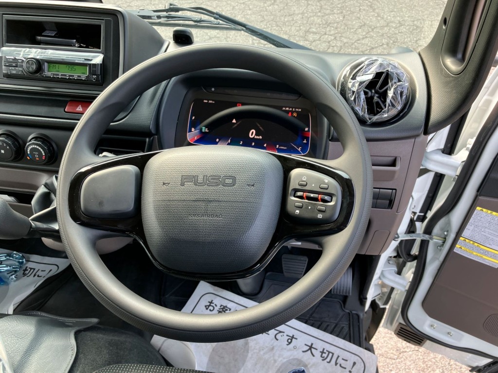 メーター周りの状態です。|三菱 キャンター 2RG-FBA20(2WD)の写真15