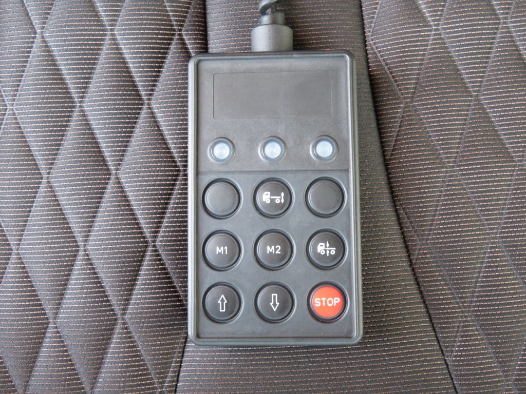 日野 プロフィア 2KG-FW1AHCの写真20