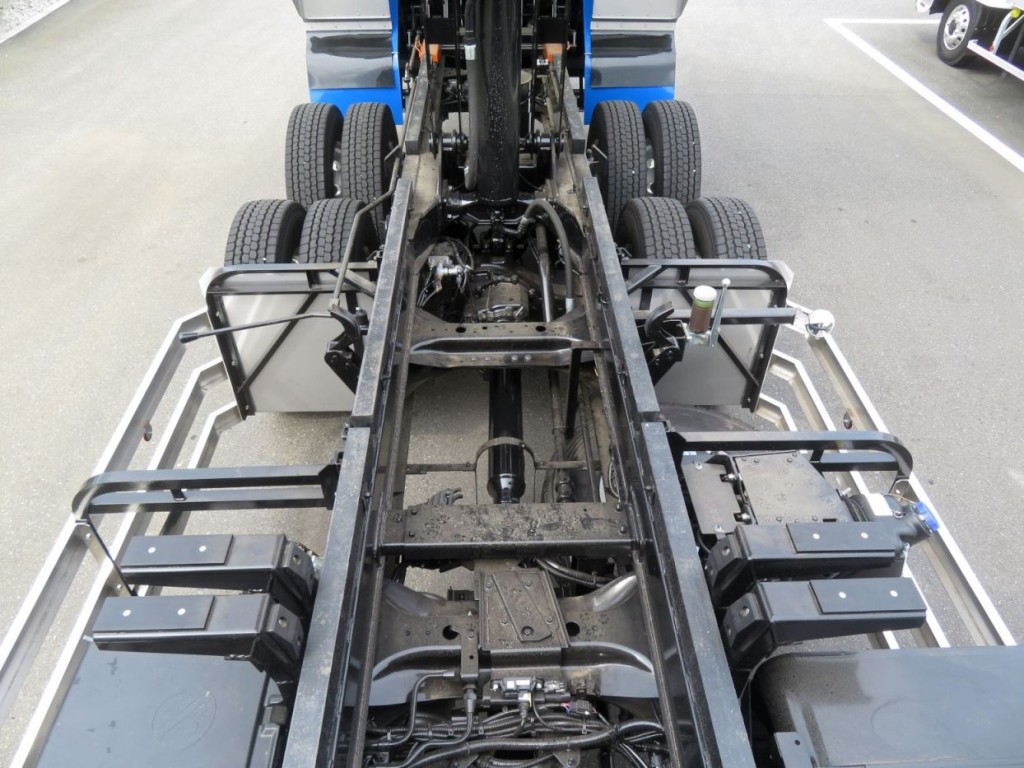 日野 プロフィア 2DG-FS1AJEの写真12