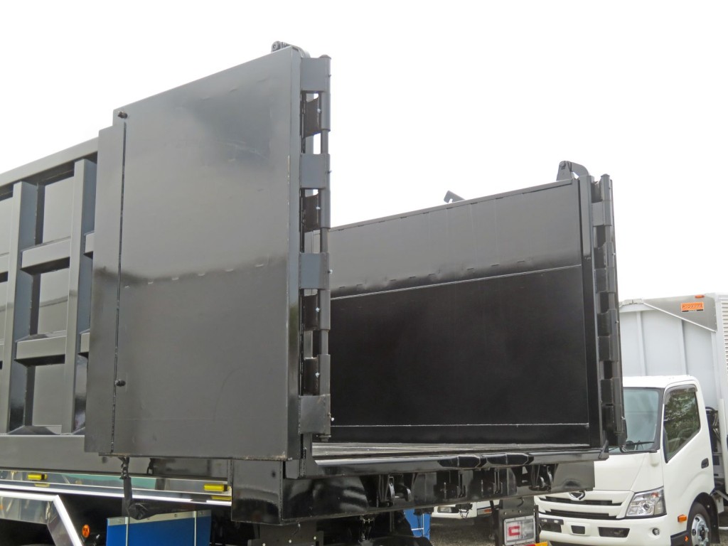 日野 プロフィア 2DG-FS1AJEの写真14