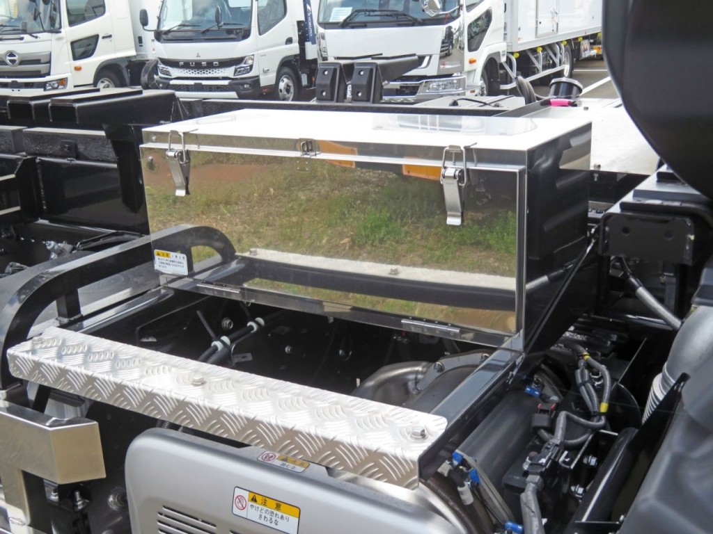 日野 プロフィア 2DG-FS1AJEの写真19