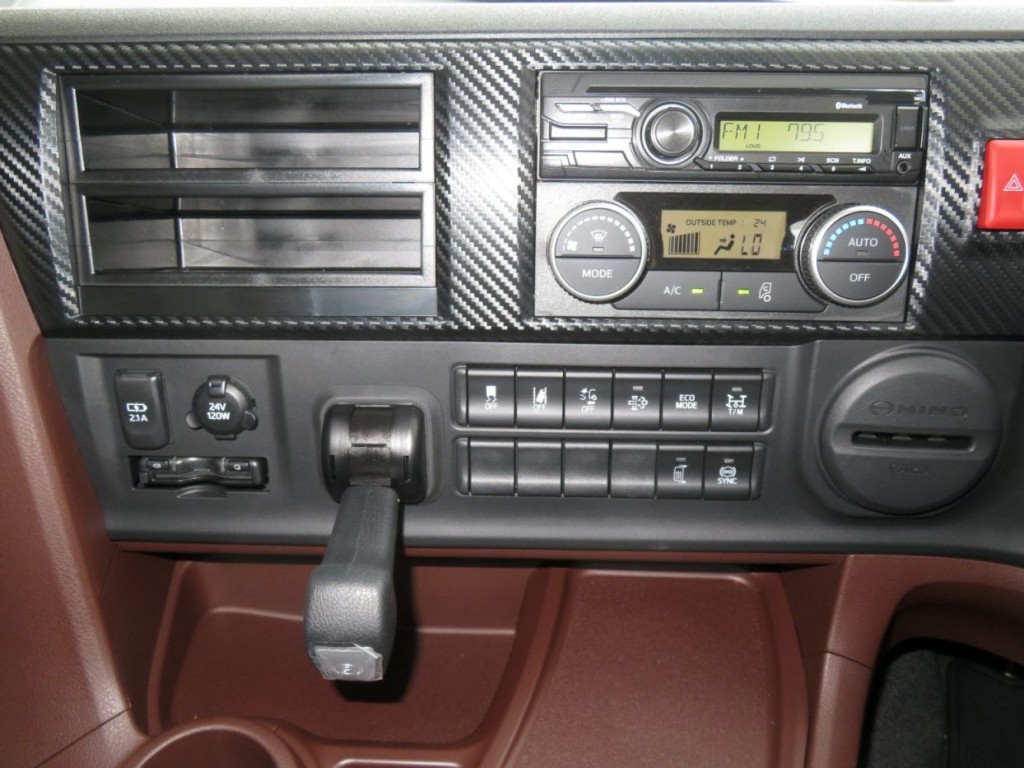 日野 プロフィア 2DG-FS1AJEの写真27