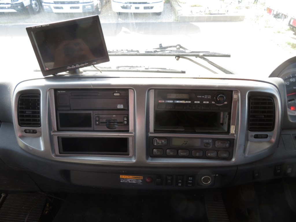 日野 レンジャー QKG-FE7JPAAの写真31