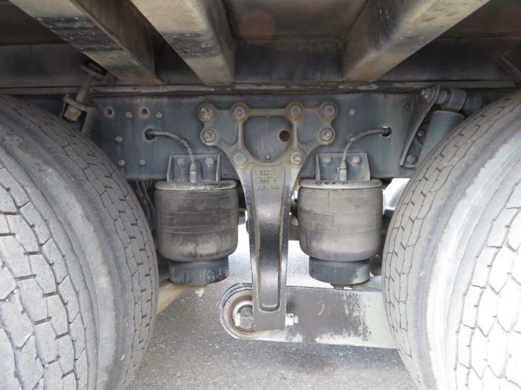 UDトラックス クオン QKG-CG5ZAの写真5