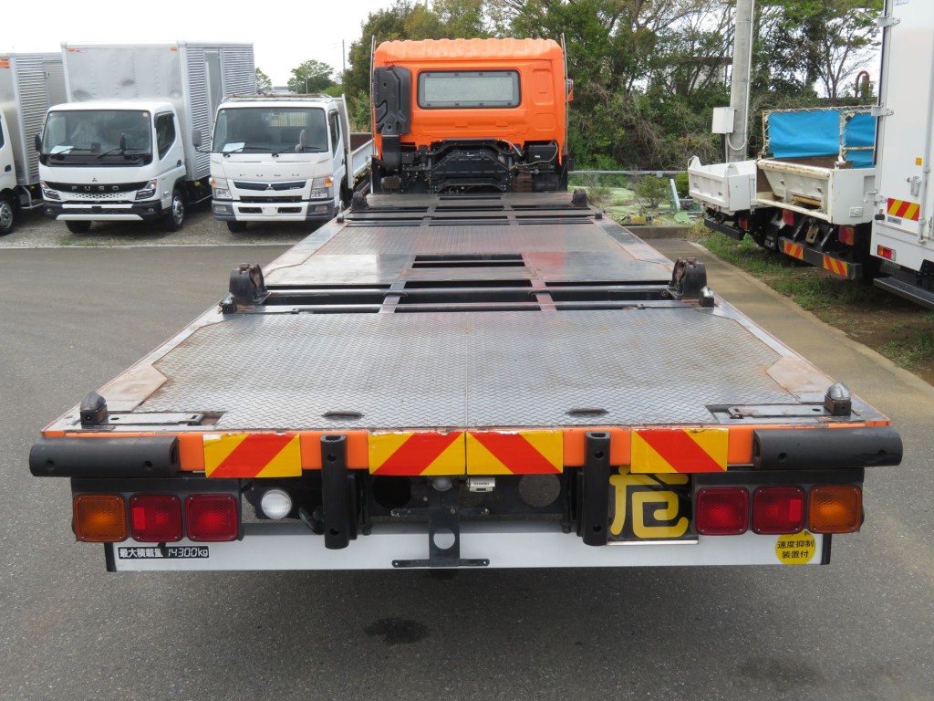 UDトラックス クオン QKG-CG5ZAの写真8