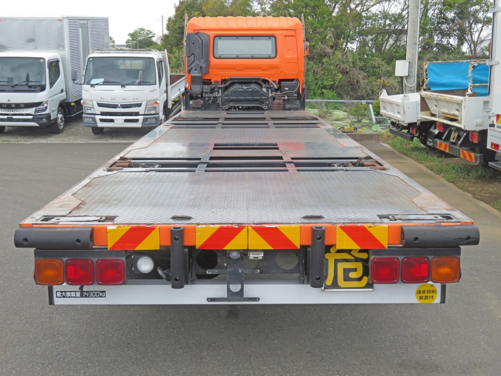 UDトラックス クオン QKG-CG5ZAの写真9