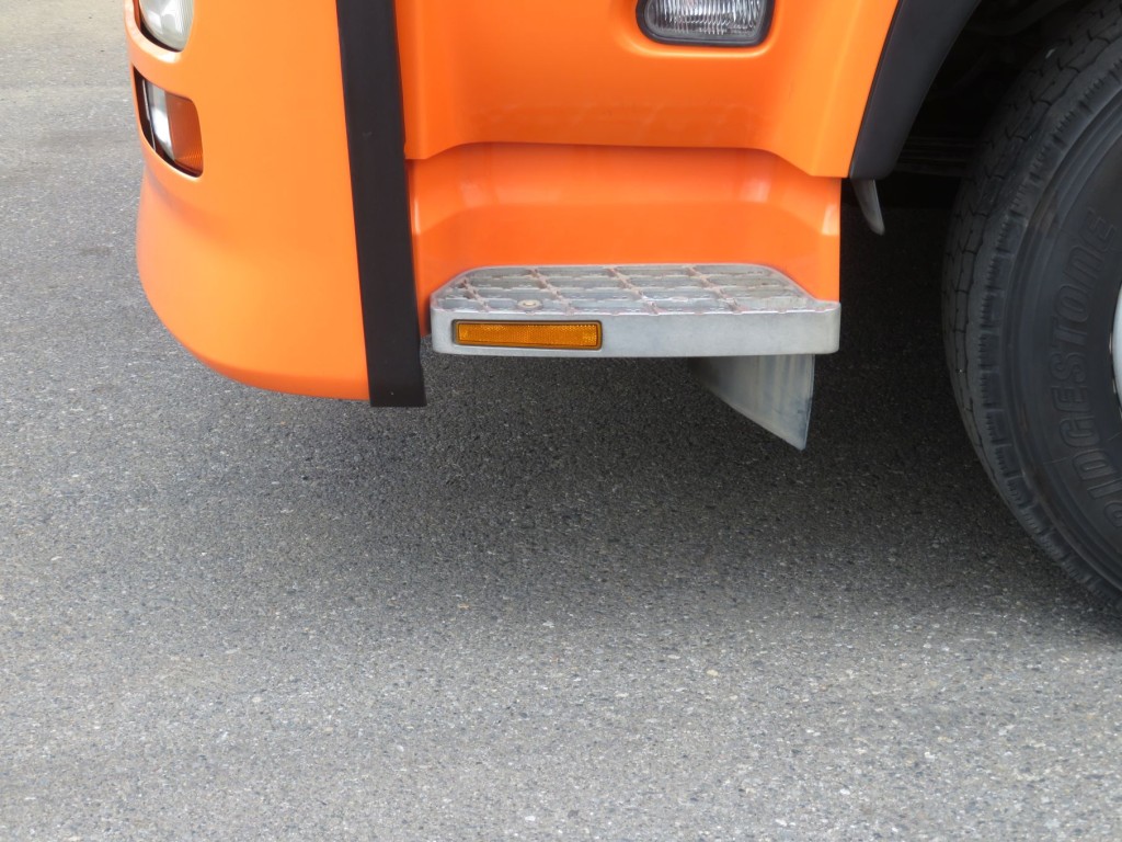 UDトラックス クオン QKG-CG5ZAの写真13