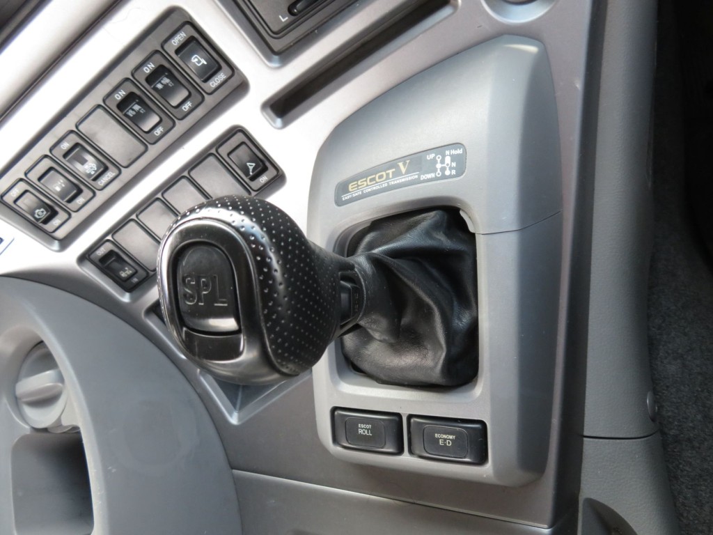 UDトラックス クオン QKG-CG5ZAの写真22