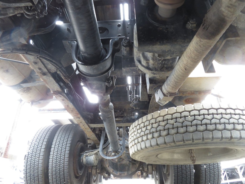 下廻りの状態です。|UDトラックス クオン QKG-CD5YLの写真37