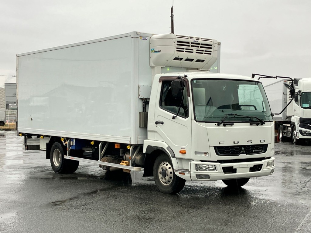 三菱 ファイター TKG-FK71F(2WD)の写真2