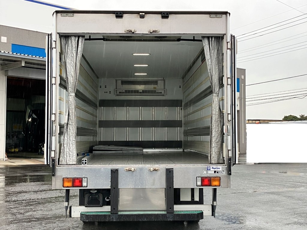 三菱 ファイター TKG-FK71F(2WD)の写真8