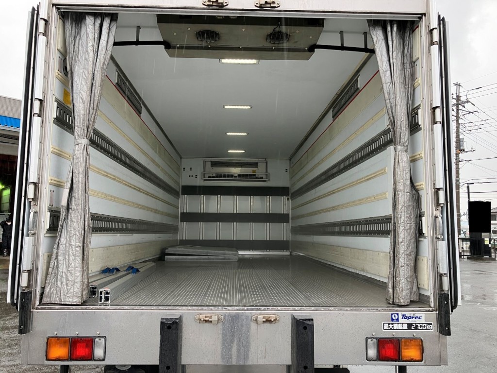 三菱 ファイター TKG-FK71F(2WD)の写真9