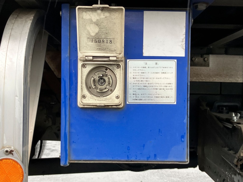 三菱 ファイター TKG-FK71F(2WD)の写真14