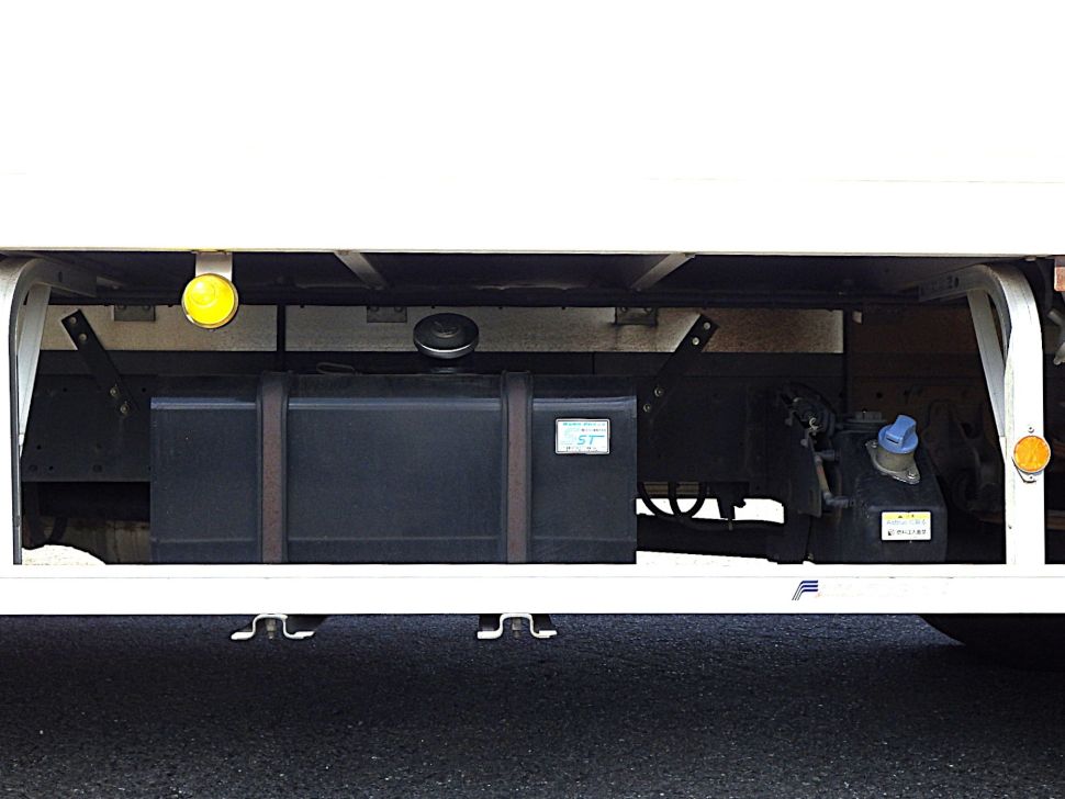 燃料タンクは１５０Lです。|三菱 ファイター TKG-FK71F(2WD)の写真18