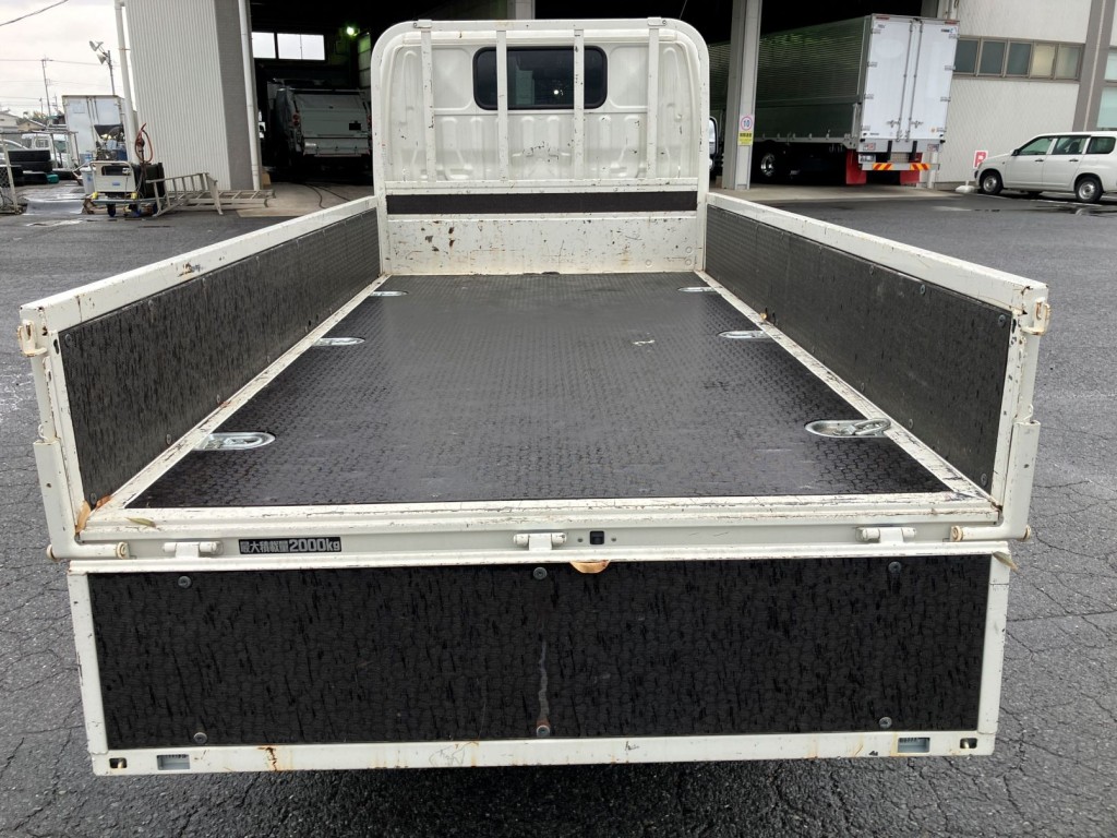 日野 デュトロ 2KG-XZC605M(2WD)の写真8