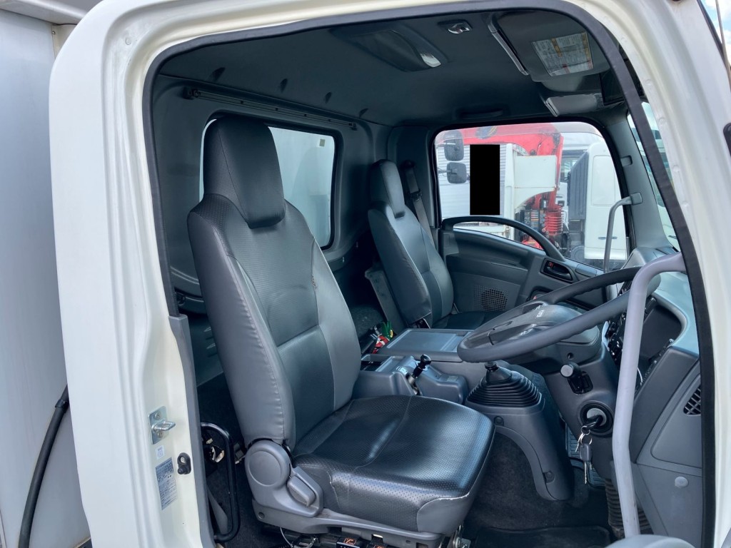 いすゞ フォワード 2PG-FTR90V2の写真5