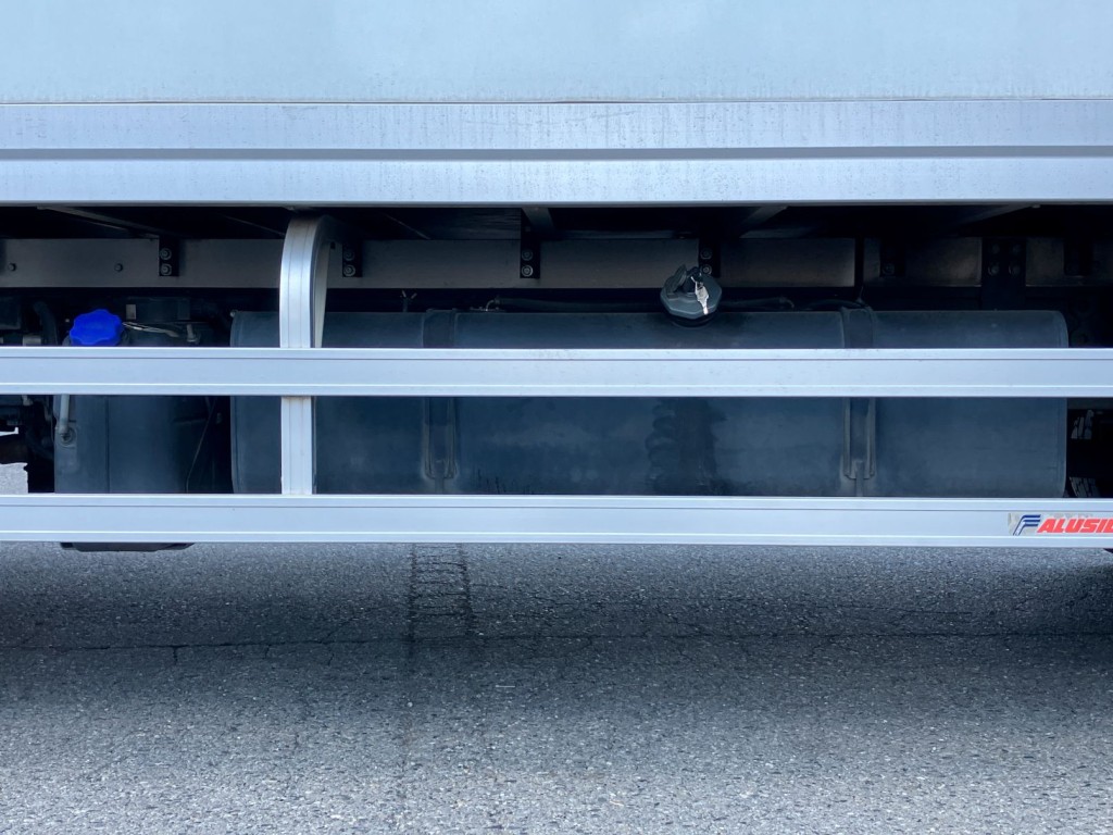 いすゞ フォワード 2PG-FTR90V2の写真14