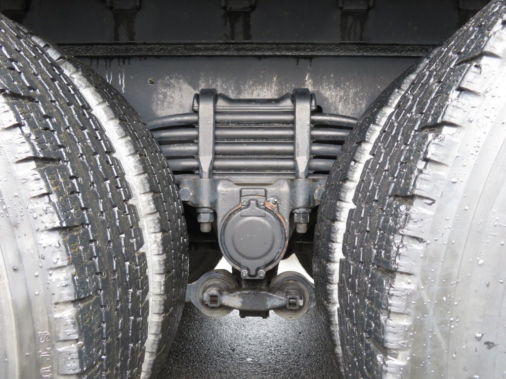 いすゞ ギガ 2PG-CYZ77Cの写真5