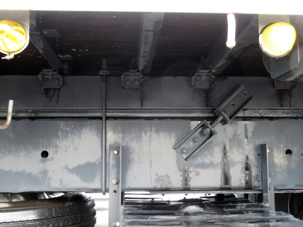 シャーシとネタの状態です。|いすゞ ギガ 2PG-CYZ77Cの写真7