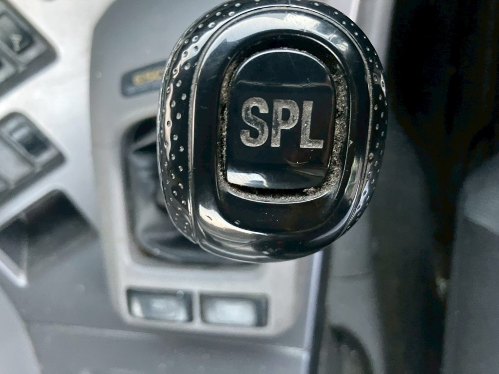 UDトラックス クオン QKG-CD5ZAの写真6