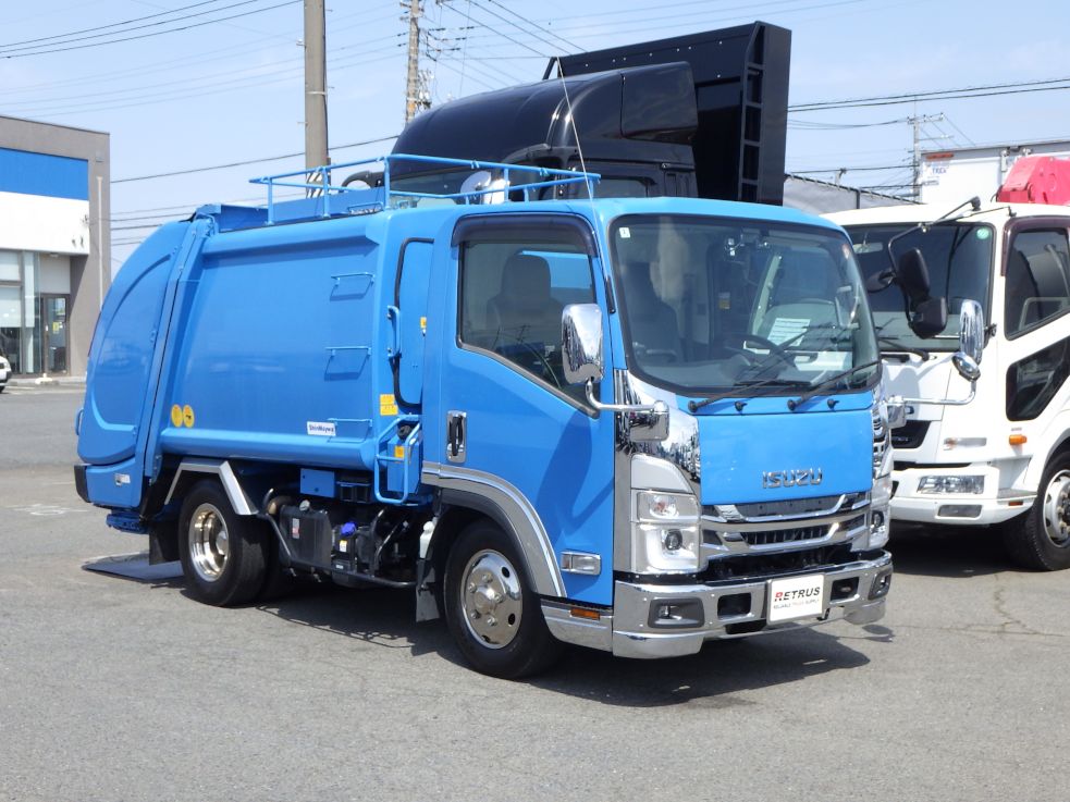 いすゞ エルフ 2RG-NMR88AN(2WD)の写真2