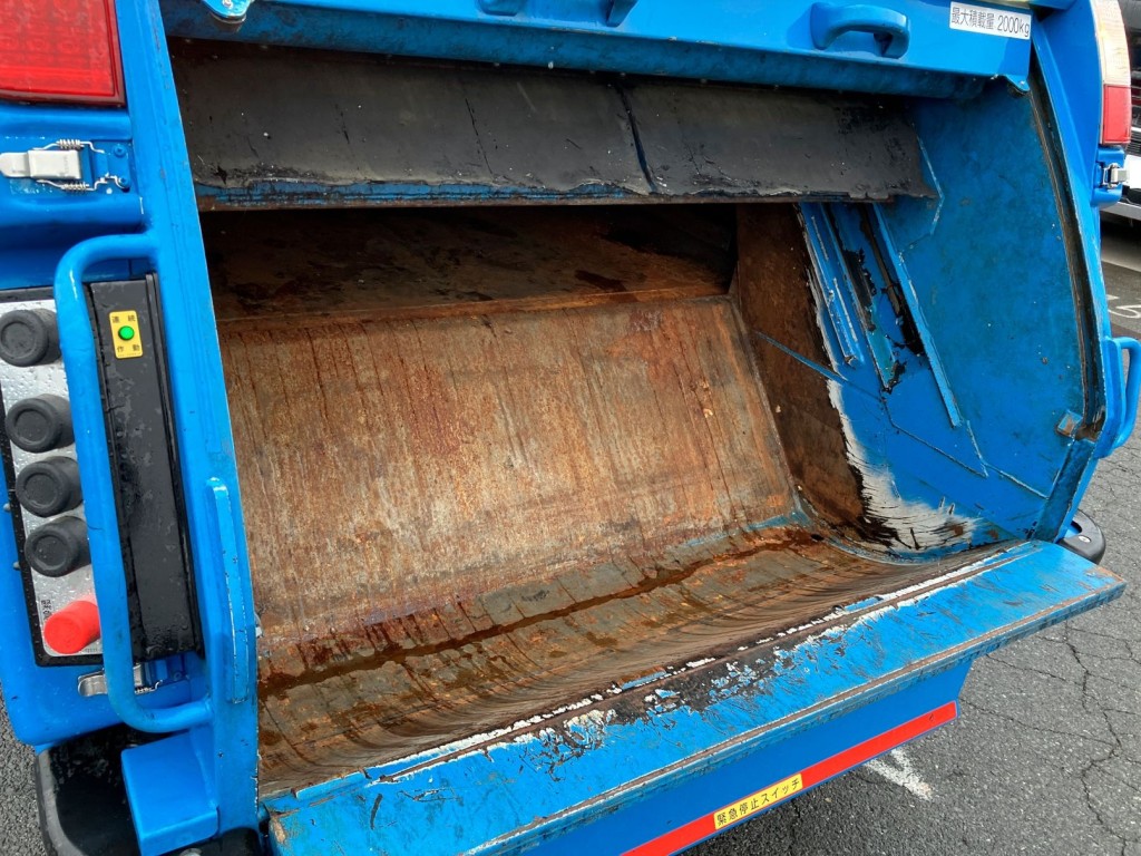 いすゞ エルフ 2RG-NMR88AN(2WD)の写真13