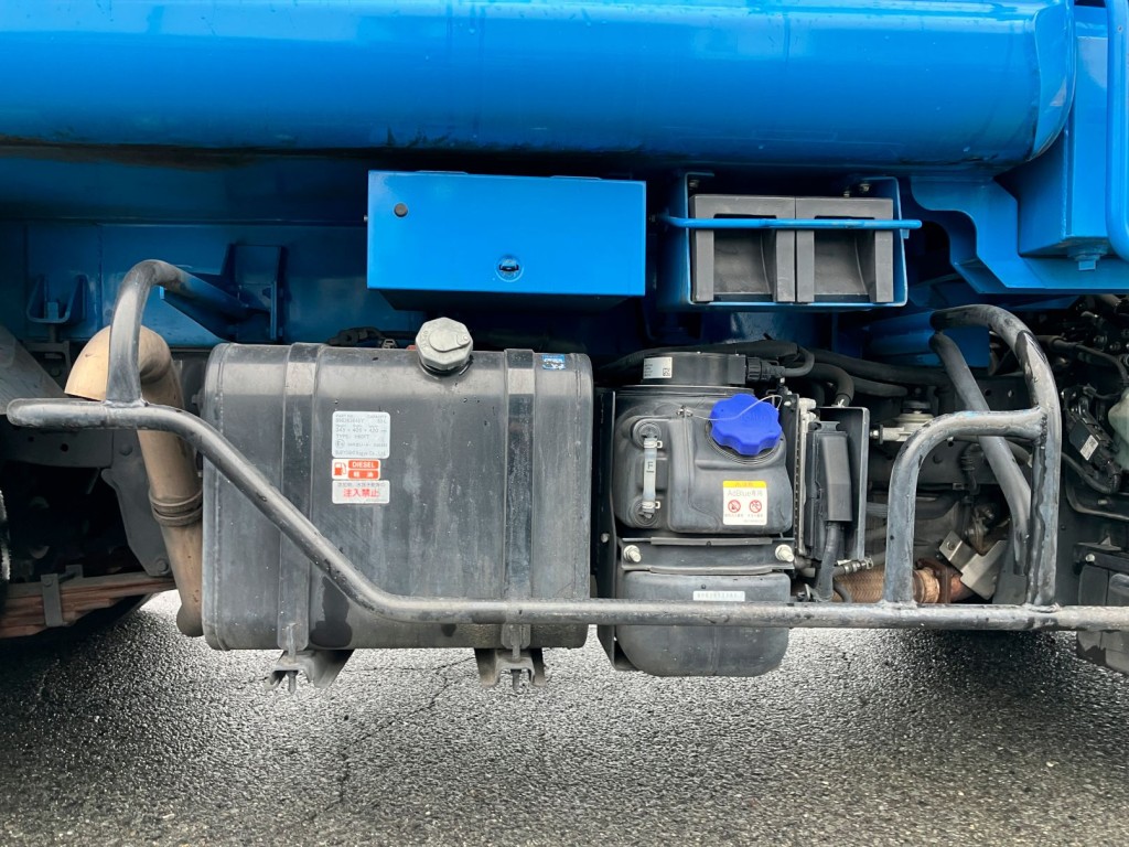 いすゞ エルフ 2RG-NMR88AN(2WD)の写真20