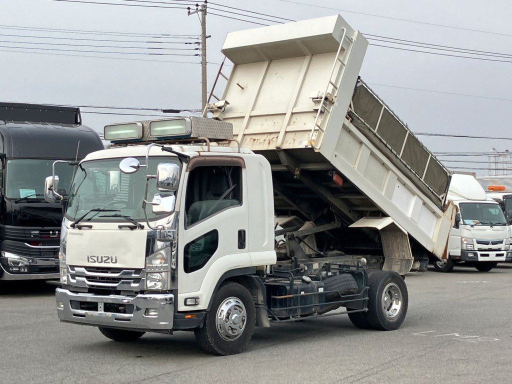 いすゞ フォワード LPG-FTR90S2の写真1