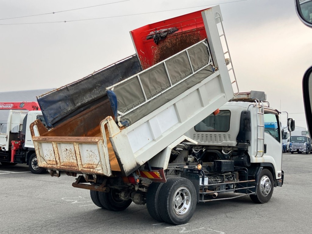 いすゞ フォワード LPG-FTR90S2の写真4