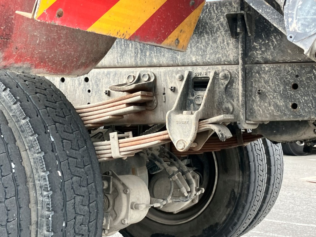 いすゞ フォワード LPG-FTR90S2の写真6