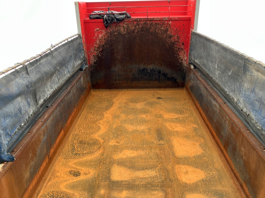 いすゞ フォワード LPG-FTR90S2の写真8