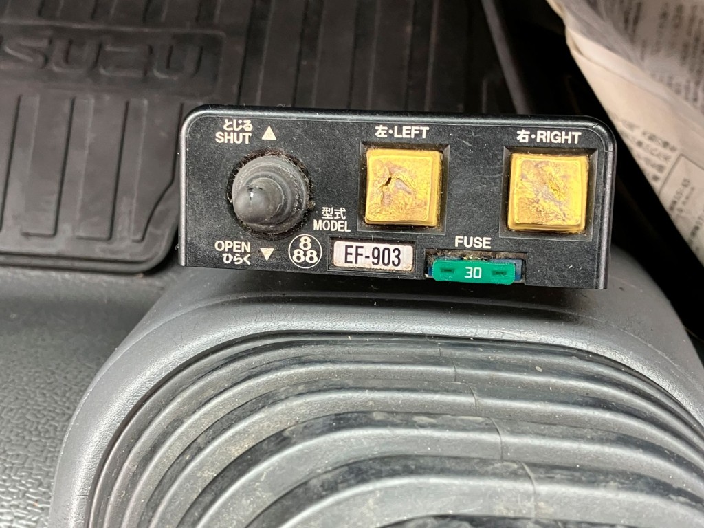 いすゞ フォワード LPG-FTR90S2の写真15