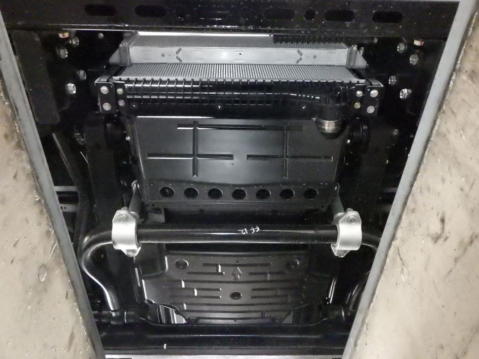 ボディー下周りの状態です。|三菱 スーパーグレート 2RG-FP84VDRの写真15