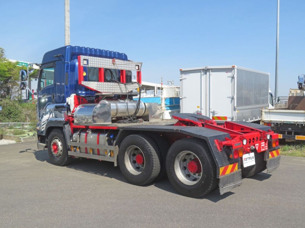 いすゞ ギガ QDG-EXZ52BJの写真3