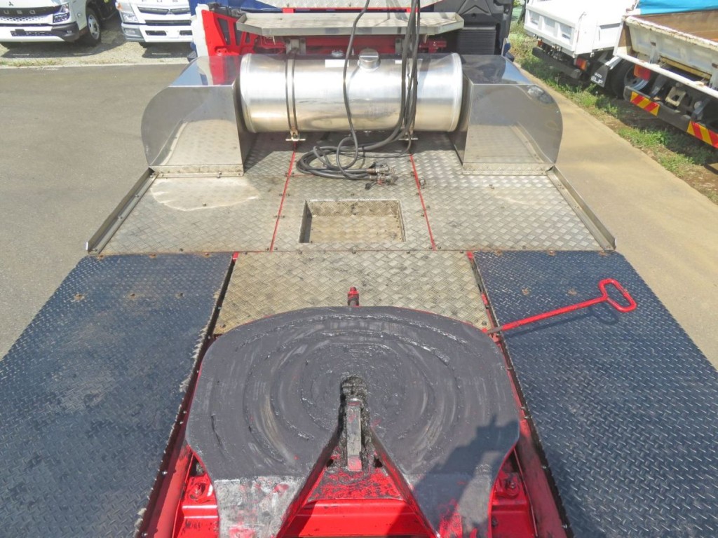 いすゞ ギガ QDG-EXZ52BJの写真10