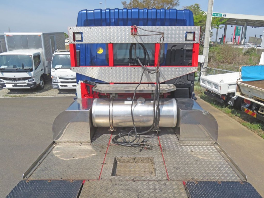 いすゞ ギガ QDG-EXZ52BJの写真11